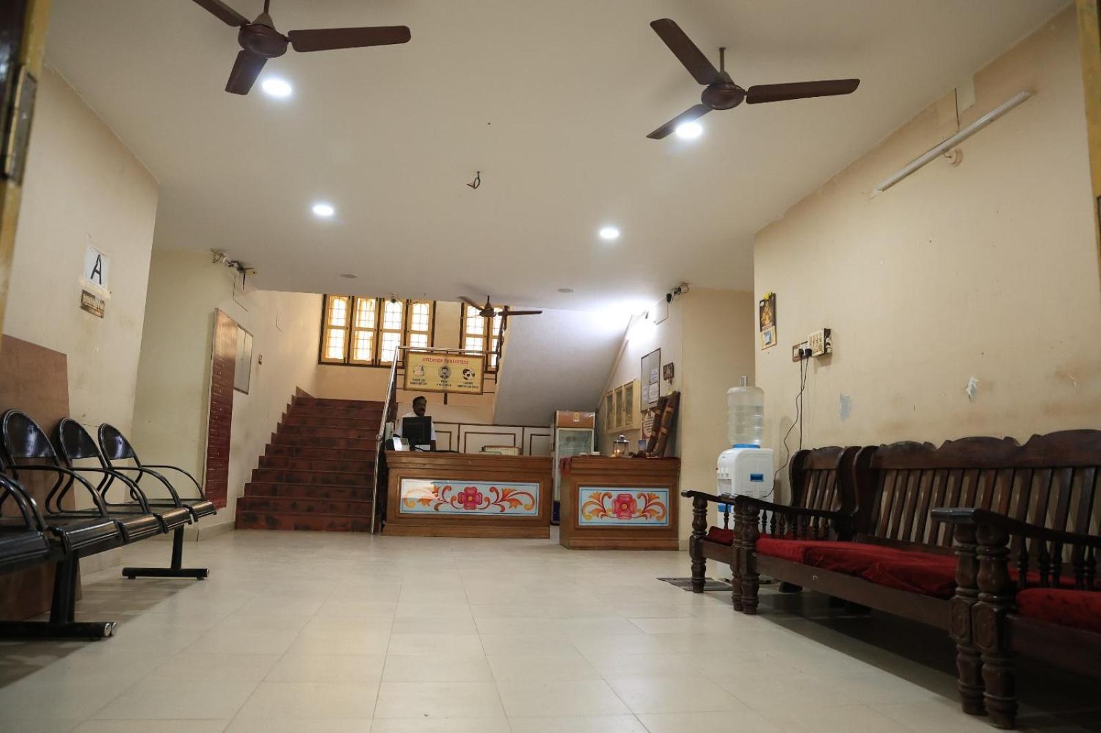 Official Sripuram Golden Temple Guest House Веллуру Екстер'єр фото